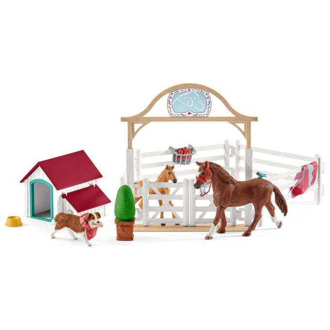 Schleich 2542458 - Horse Club - Horse Club Per Ospitare Cavalli Di Hannah Con Cagnolina