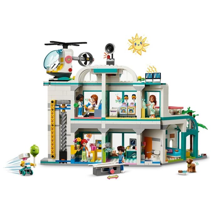 LEGO Friends 42621 Ospedale di Heartlake City, Giochi Educativi per Bambini di 7+ con Elicottero Giocattolo e 5 Mini Bamboline