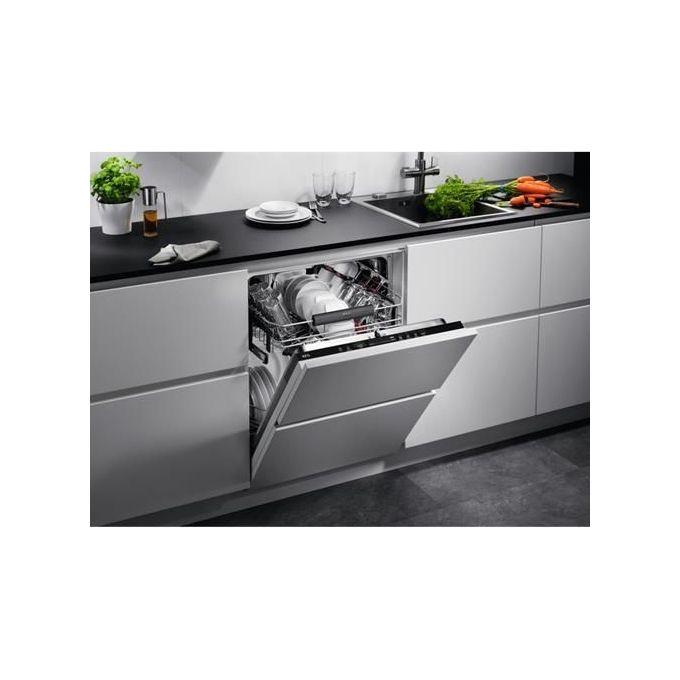 [ComeNuovo] AEG FSE63617P Lavastoviglie da Incasso a Scomparsa Totale 13 Coperti Classe energetica D (A+++) 7 Programmi Motore Inverter 60 cm