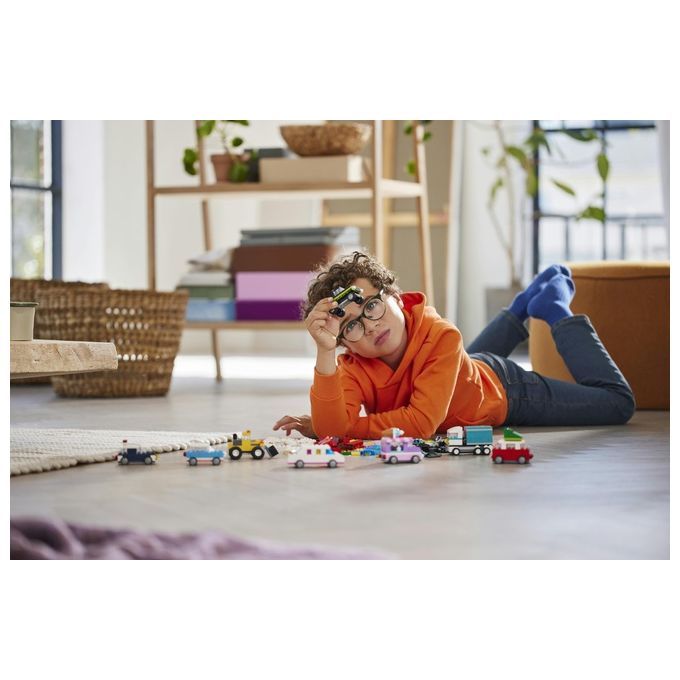 LEGO Classic 11036 Veicoli Creativi, Modellini di Auto in Mattoncini, Macchine Giocattolo per Bambini e Bambine 5+ Anni