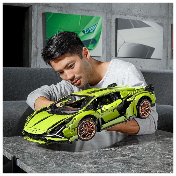 LEGO Technic 42115 Lamborghini Sián FKP 37, Set con Auto Sportiva, Modellino di Macchina da Costruire per Adulti, Idea Regalo