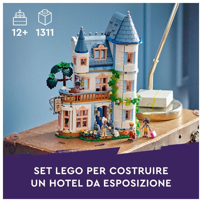 LEGO Friends Bed And Breakfast al Castello Giochi per lo Sviluppo Sociale per Bambine e Bambini da 12 Anni Hotel Giocattolo da Costruire Albergo a 3 Paini con 4 Personaggi Cane e Accessori 42638