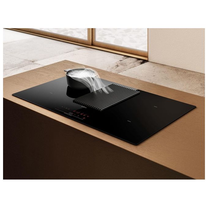 Elica NIKOLATESLA PRIME  Piano cottura aspirante a Induzione con cappa integrata 4 zone 83 cm Vetro Nero + Ghisa PRF0138475