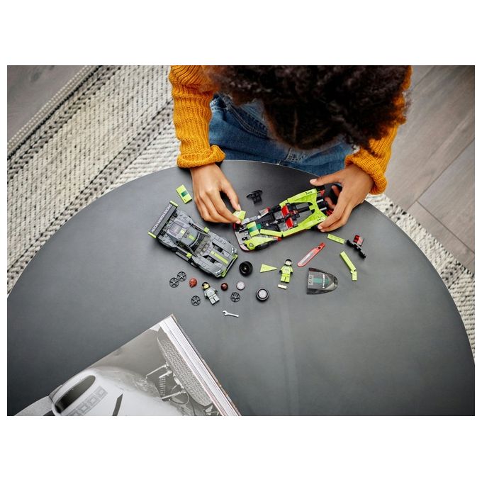 LEGO Speed Champion Aston Martin Valkyrie AMR Pro e Aston Martin Vanta