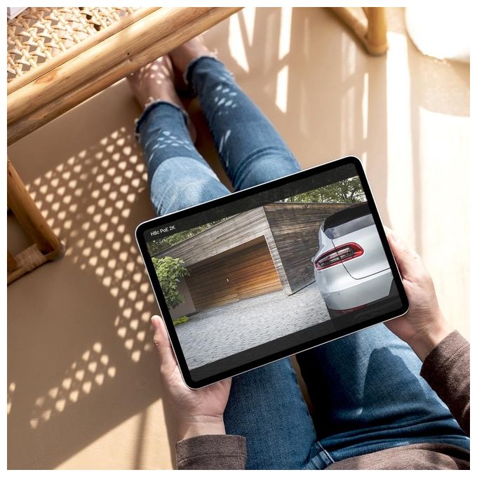 Ezviz H8c Poe 3mp Telecamera Da Esterno Motorizzata Auto Tracking E Difesa Attiva 3mp