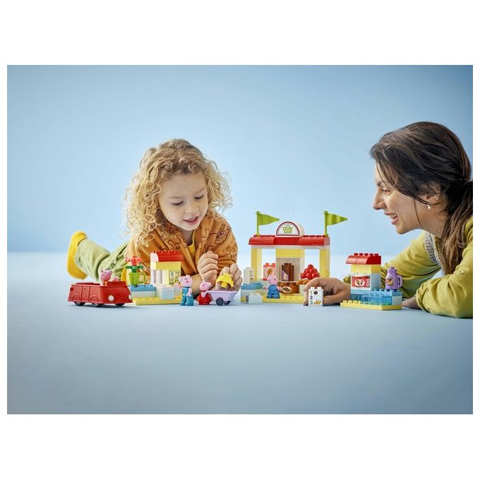 LEGO DUPLO Il Supermercato di Peppa Pig con 4 Personaggi, Set con Macchina Giocattolo e Negozio da Costruire in Mattoncini