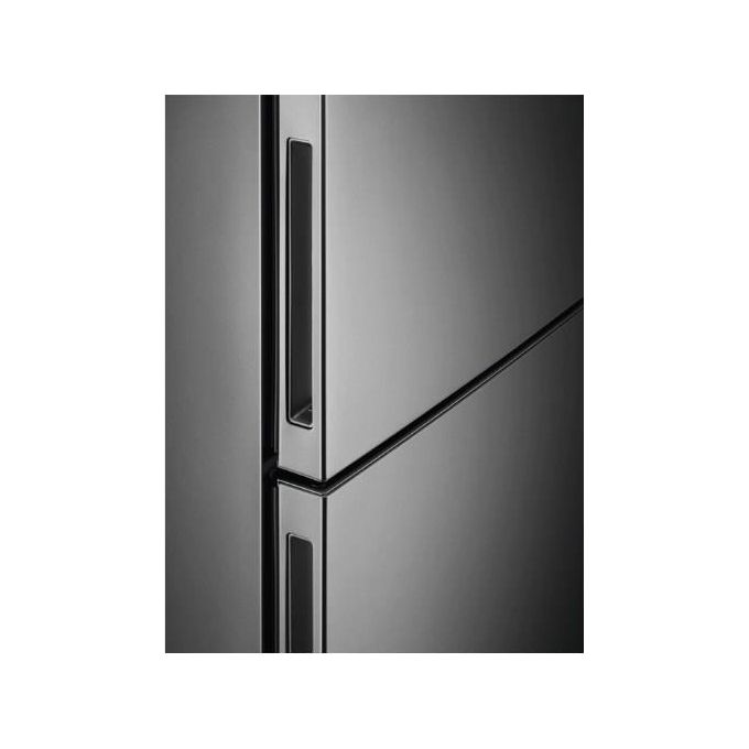 AEG RCB736D5MX Frigorifero Combinato Capacita' 366 Litri Classe energetica D Total No Frost Display Digitale Esterno Cooling 360 201 cm Acciaio Inox