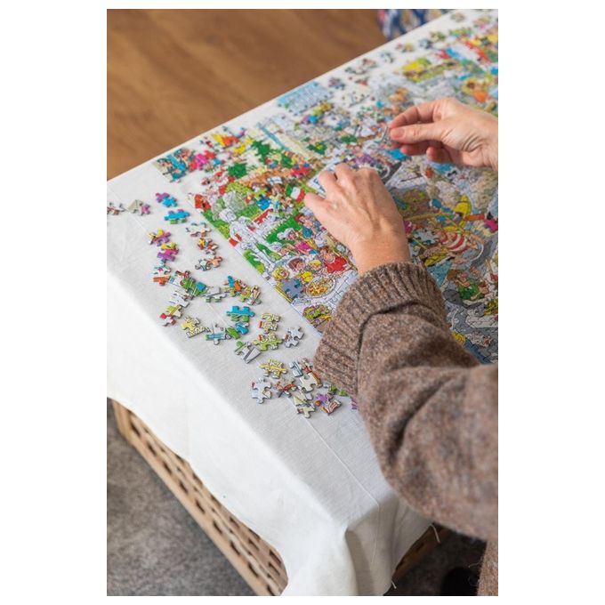 Jumbo Jan van Haasteren The TV Studios 1000 Pezzi Puzzle Fumetti