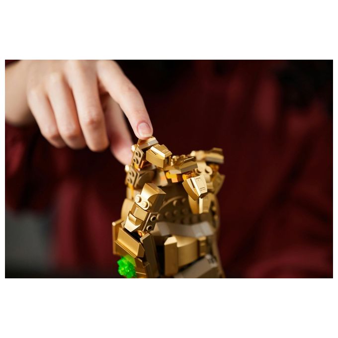 LEGO Super Heroes Marvel 76191 Guanto dell'Infinito di Thanos, Modello da Costruzione Avengers da Collezione, Set per Adulti