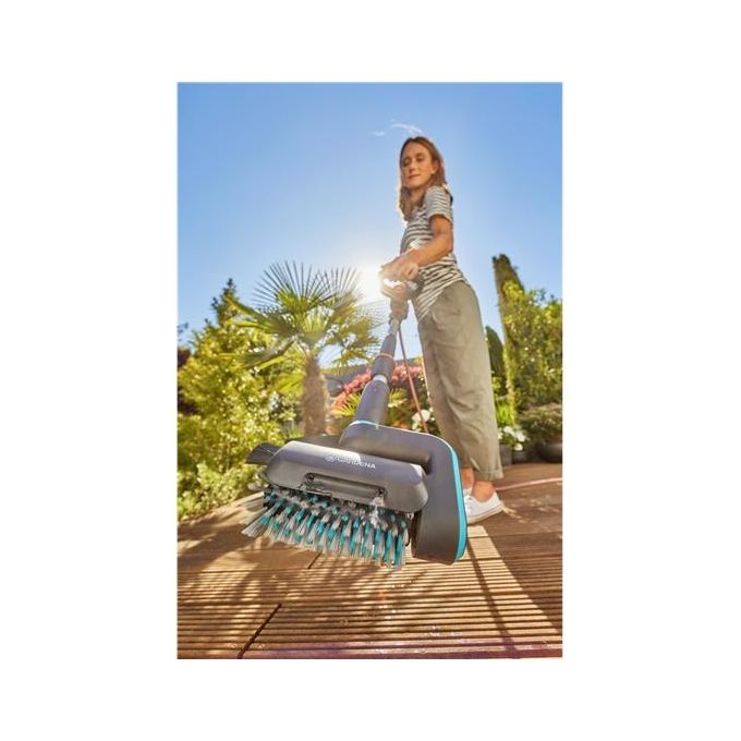 Gardena Idropulitrice AquaBrush Patio 03-18V P4A Ricaricabile