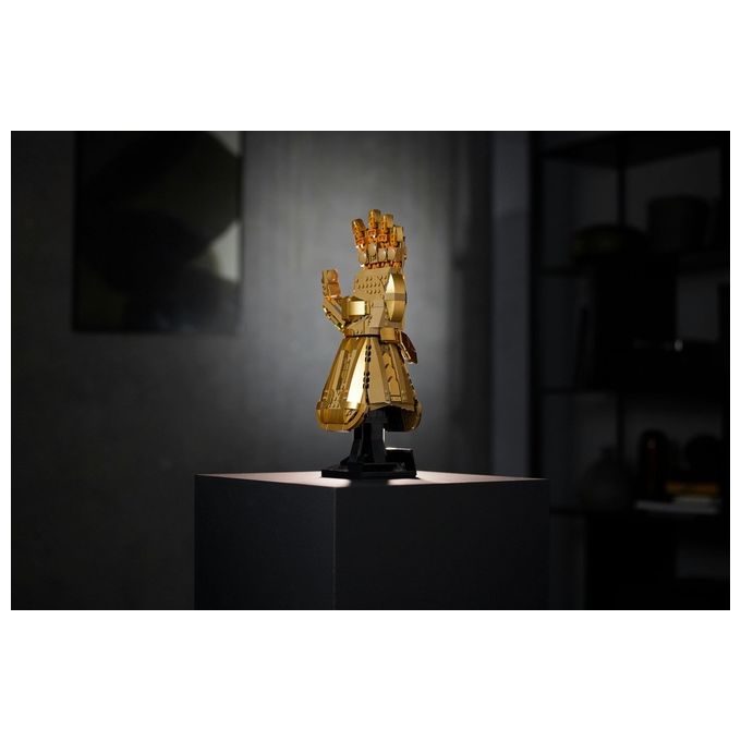 LEGO Super Heroes Marvel 76191 Guanto dell'Infinito di Thanos, Modello da Costruzione Avengers da Collezione, Set per Adulti