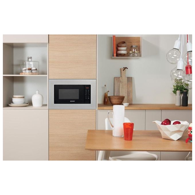 Indesit MWI 120 GX Microonde con Grill Capacita' 20 Litri Potenza 800W Auto Cook Grill al quarzo 22 Funzioni Acciaio opaco