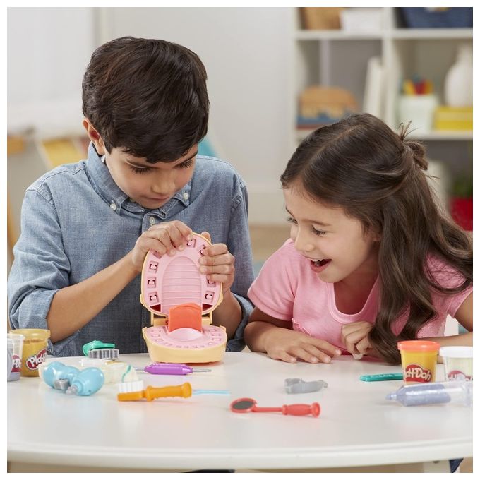 Hasbro Play-Doh Dottor Trapanino