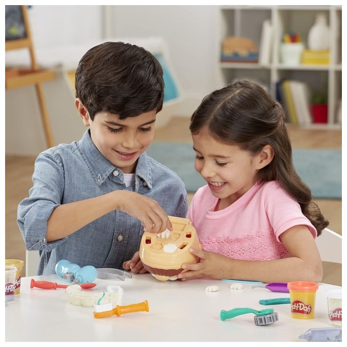 Hasbro Play-Doh Dottor Trapanino