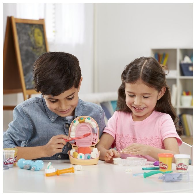 Hasbro Play-Doh Dottor Trapanino