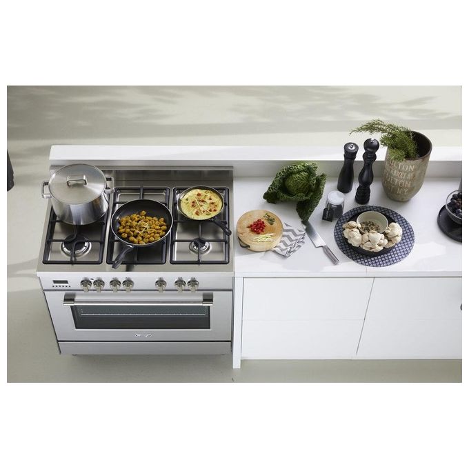De Longhi PRO 96 MX ED Linea Professional Cucina a Gas Libera Installazione Forno Elettrico 5 Fuochi Griglie in Ghisa Classe energetica A Bruciatore Tripla Corona Pizza Stone Vano Scaldavivande 9 Funzioni 90 cm Acciaio Inox