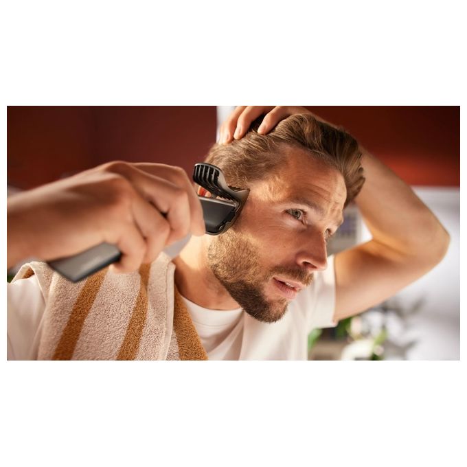 Philips HC3525-15 Hairclipper Series 3000 Regolacapelli Lame Autoaffilanti 13 Lunghezze Autonomia 45 min colore Nero
