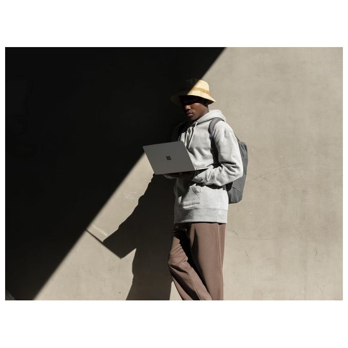 Microsoft Surface Laptop Go, Processore Intel Core i5-1035G1, Ram 4Gb, 64 Giga SSD, Display 12.4'', Windows 10 Pro
