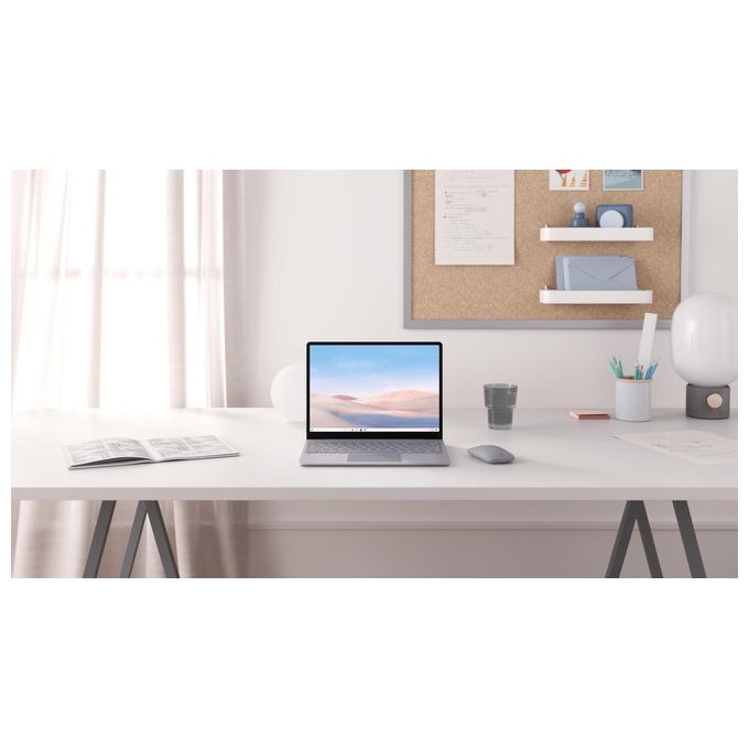 Microsoft Surface Laptop Go, Processore Intel Core i5-1035G1, Ram 4Gb, Hd 64Gb, Display 12.4'', Windows 10 Pro