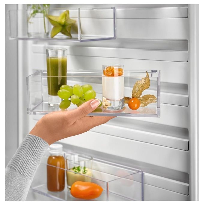 Electrolux LNT7MD32X2 Frigorifero Combinato Capacita' 331 Litri Classe energetica D No Frost Twintech 186 cm Inox