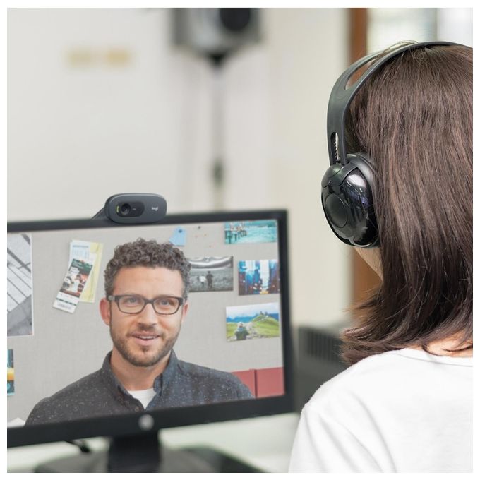 Logitech C505 Webcam HD - Videocamera USB Esterna 720p HD per Desktop o Laptop con Microfono a Lunga Portata, Compatibile con PC o Mac