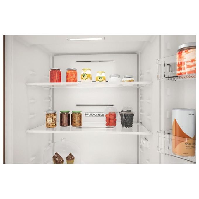Hotpoint HA SP70 T111 Frigorifero da Incasso Combinato Larghezza 70 cm Total No Frost Classe E