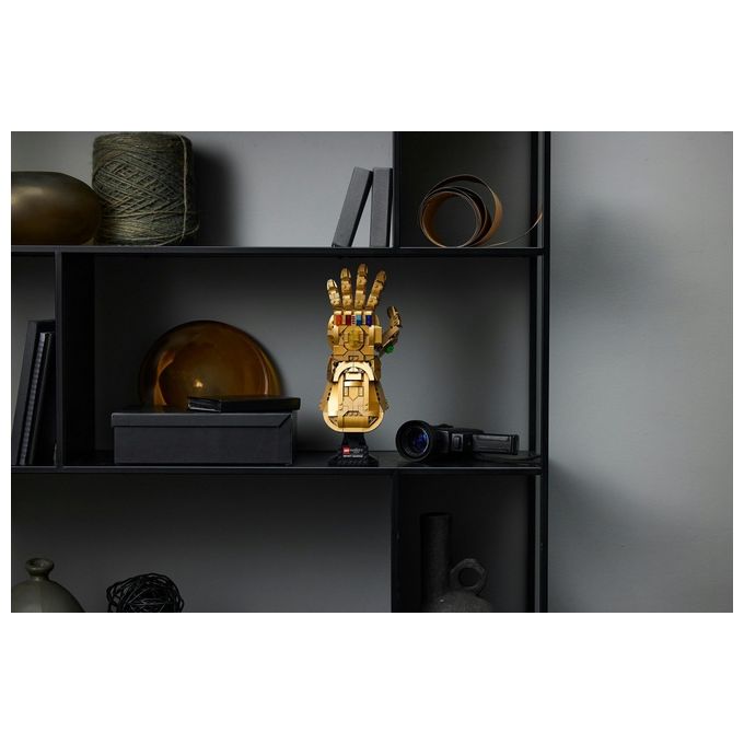 LEGO Super Heroes Marvel 76191 Guanto dell'Infinito di Thanos, Modello da Costruzione Avengers da Collezione, Set per Adulti