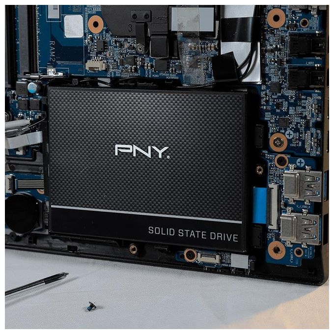 PNY CS900 Unita' a stato solido (SSD) SATA III 2.5 pollici 2TB Velocita' di Lettura fino a 550MB-s