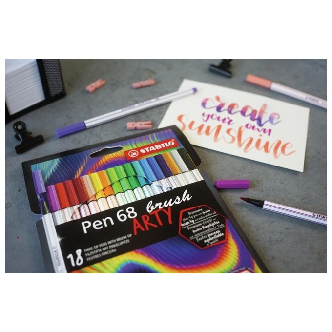 Pennarello Premium con punta a pennello per linee spesse e sottili - STABILO Pen 68 brush - ARTY - Astuccio da 18 - Colori assortiti