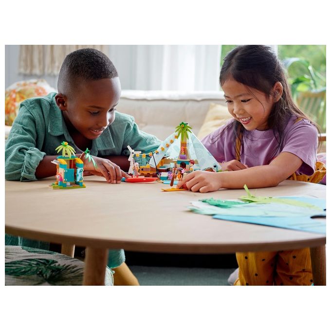 LEGO Friends Glamping sulla Spiaggia