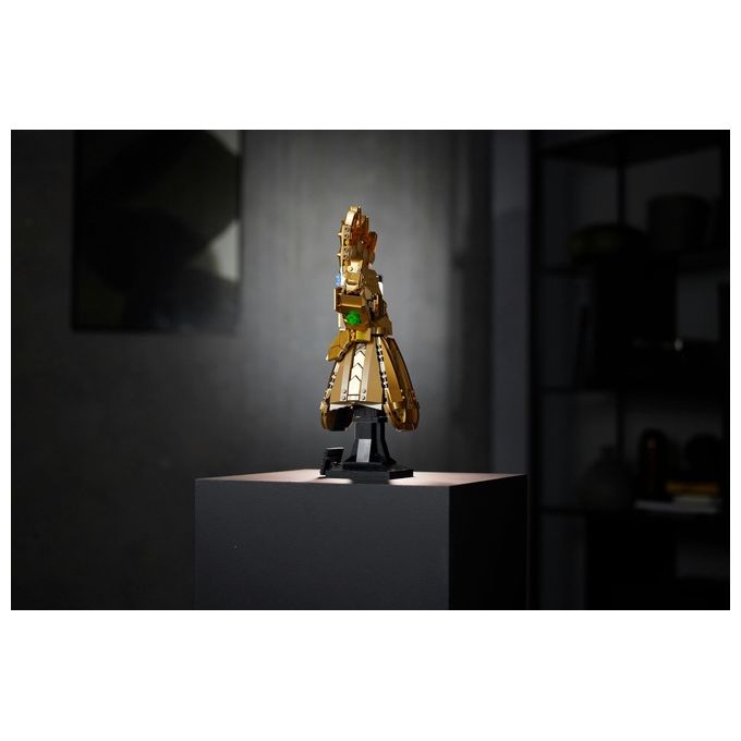 LEGO Super Heroes Marvel 76191 Guanto dell'Infinito di Thanos, Modello da Costruzione Avengers da Collezione, Set per Adulti