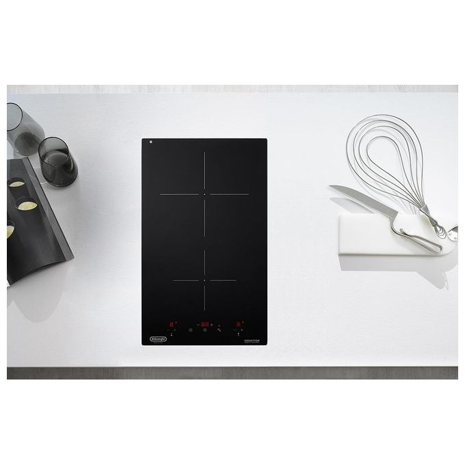DeLonghi PIN 32 Linea Design Piano Cottura ad Induzione 2 Zone Comandi Touch control Sistema Induction Energy Control 27cm Nero