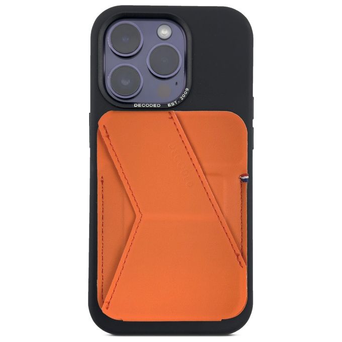Decoded Silicone MagSafe Card Stand Sleeve Apricot Crush