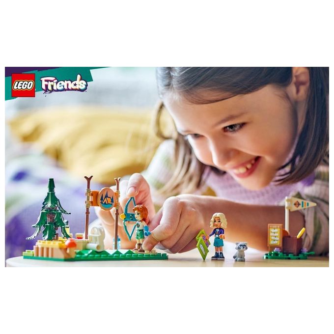 LEGO Friends Tiro con l'Arco al Campo Avventure Giochi Sportivi per Bambine e Bambini da 6 Anni in su con Arco e Frecce Giocattolo 2 Mini Bamboline e un Procione Idee Regalo di Compleanno 42622