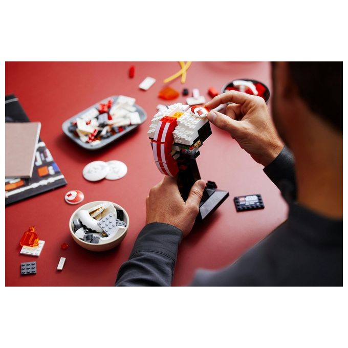 LEGO Star Wars Casco di Luke Skywalker Red Five