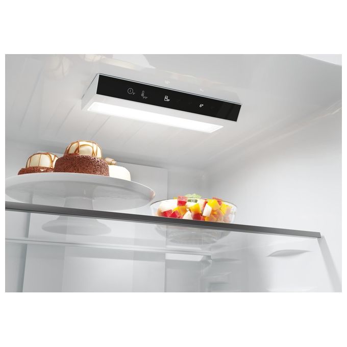 Candy Fresco 300 CNCQ2T518EX Frigorifero Libera installazione 2 porte No Frost Connettivita' Contenuti extra Classe E Inox