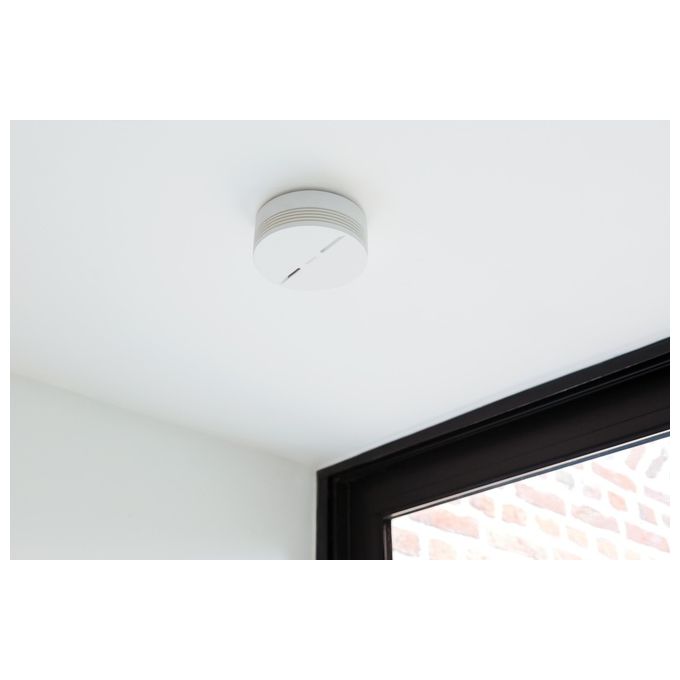 Netatmo Rilevatore di Fumo Intelligente Batteria di 10 Anni di Autonomia Allarme Fumo Controlli Automatici Prodotto Autonomo EN14604 Certificazione NSA-IT Bianco