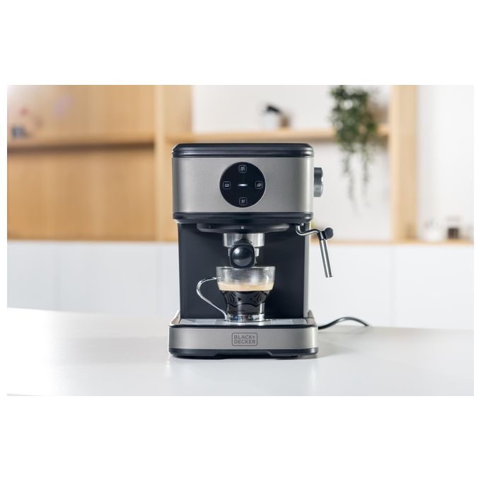 Black and Decker BXCO850E Macchina da Caffe' Espresso 850W
