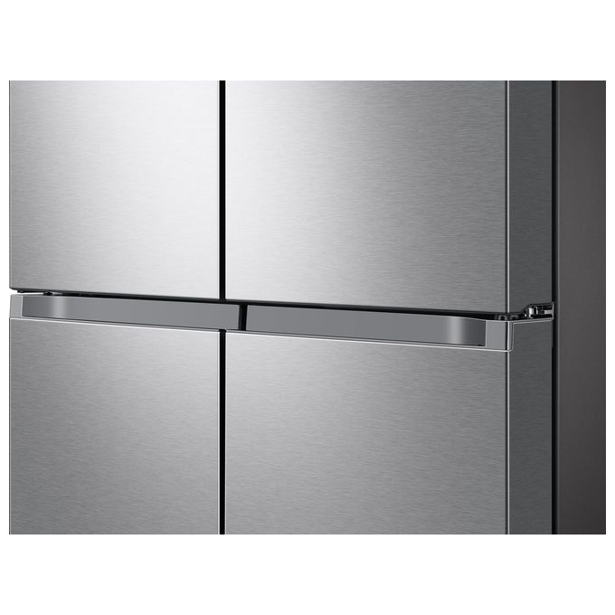 Samsung RF65A967ESR Frigorifero Side by Side Quattro Porte Capacita' 647 Litri Classe energetica E Beverage Center Easy Access Control 182,5 cm Silver