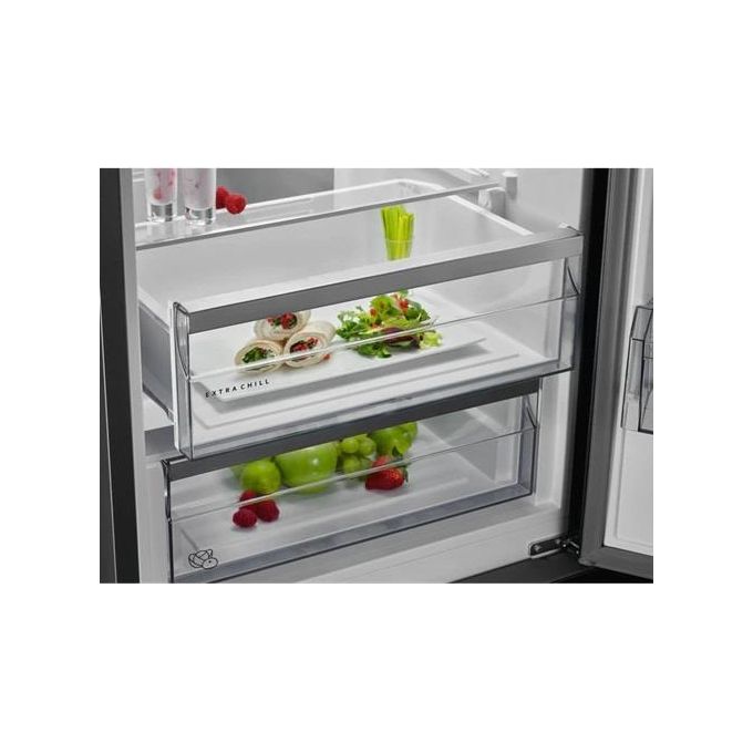 AEG RCB732D5MB Frigorifero Combinato Capacita' 330 Litri Classe energetica D Total No Frost Illuminazione LED Cooling 360 186 cm Acciaio Inox Nero