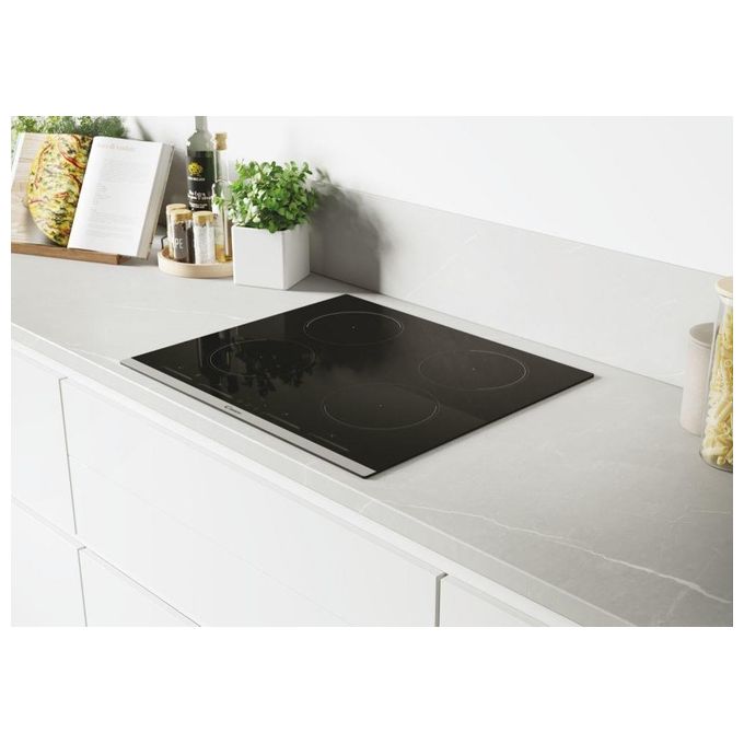 Candy CIES642MCTT Essence Piano Cottura a Induzione 4 zone Comandi touch Controllo indipendente multi slider Power management 60 cm 9 livelli di potenza Vetroceramica Nero