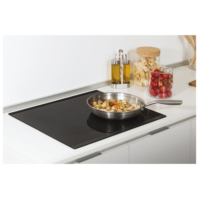 Candy CIES642MCTT Essence Piano Cottura a Induzione 4 zone Comandi touch Controllo indipendente multi slider Power management 60 cm 9 livelli di potenza Vetroceramica Nero