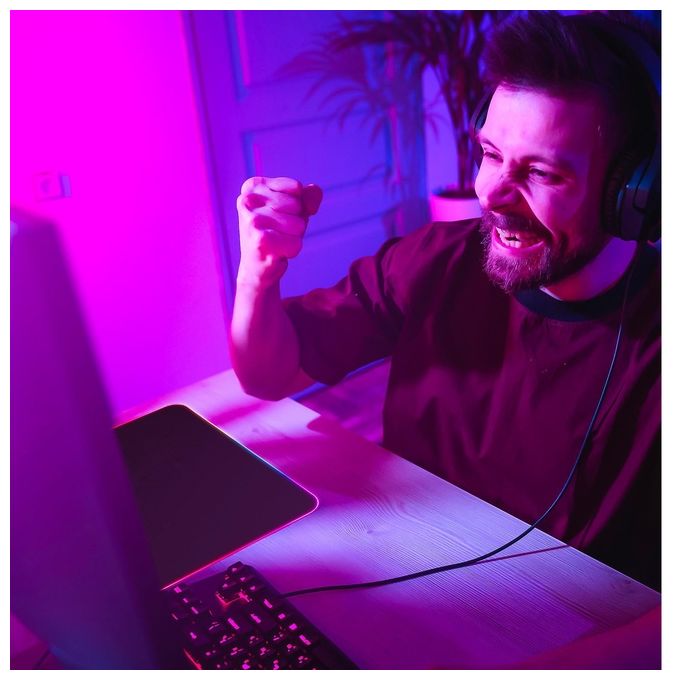 Celly CYBERPADBK Cyberpad Tappetino Mouse Gaming RGB Tessuto Morbido Base Antiscivolo Alimentazione USB colore Nero