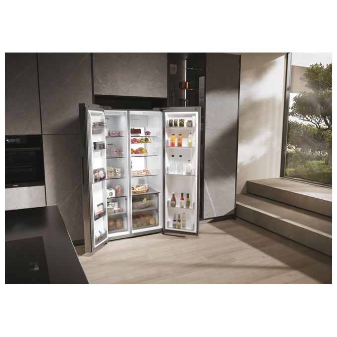 Haier HSW79F18ANMM Frigorifero Americano Side by Side Capacita' 611 Litri Classe energetica A Raffreddamento No Frost colore Inox