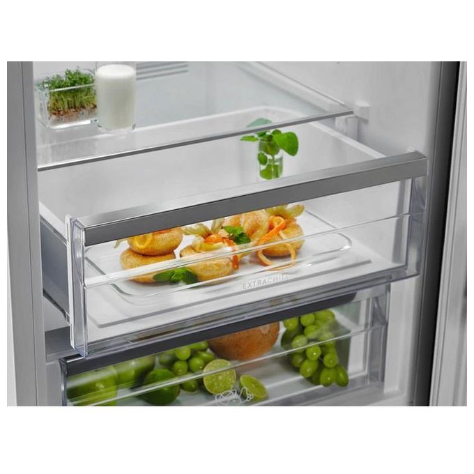 Electrolux LNC7MD32W2 Frigorifero Combinato Capacita' 331 Litri Classe energetica D Total No Frost 186 cm Bianco