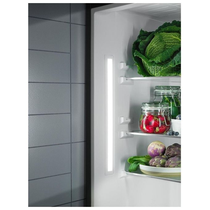 Electrolux LNT7MD32X2 Frigorifero Combinato Capacita' 331 Litri Classe energetica D No Frost Twintech 186 cm Inox