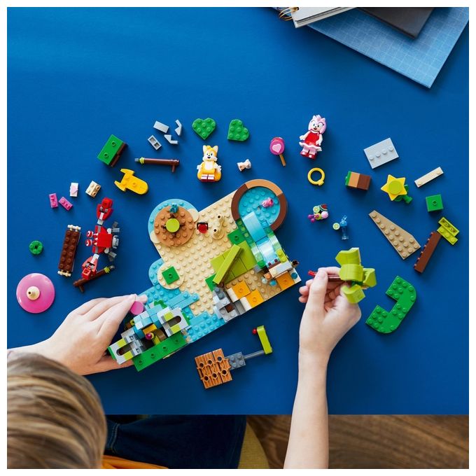 LEGO Sonic the Hedgehog 76992 L'Isola del Soccorso Animale di Amy, Giocattolo con 6 Personaggi, Regalo per Bambini dai 7 Anni