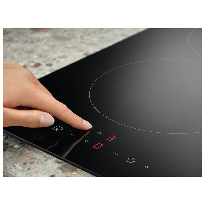 Electrolux LIT30230C Serie 300 Domino Piano Cottura a Induzione 2 Zone 30 cm Nero