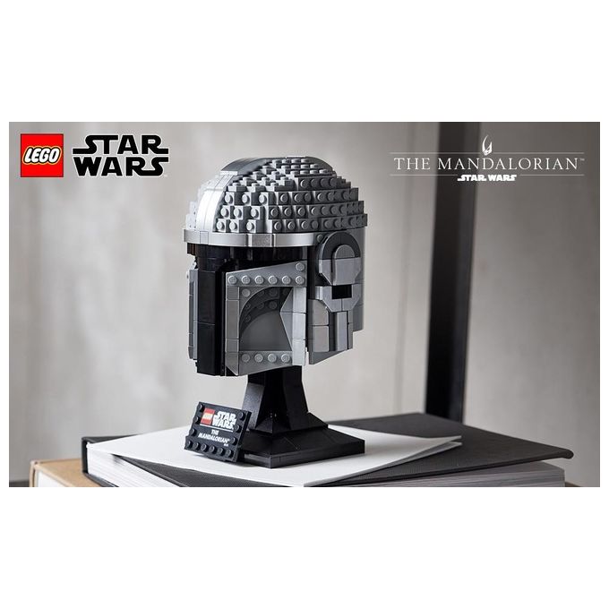 LEGO Star Wars 75328 Casco del Mandaloriano, Elmo da Collezione, Regalo per Adulti da Esposizione di Guerre Stellari