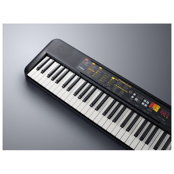 Yamaha PSR-F52 Tastiera Digitale 61 Tasti, 136 Voci, 32 Note Polifonia, Nero